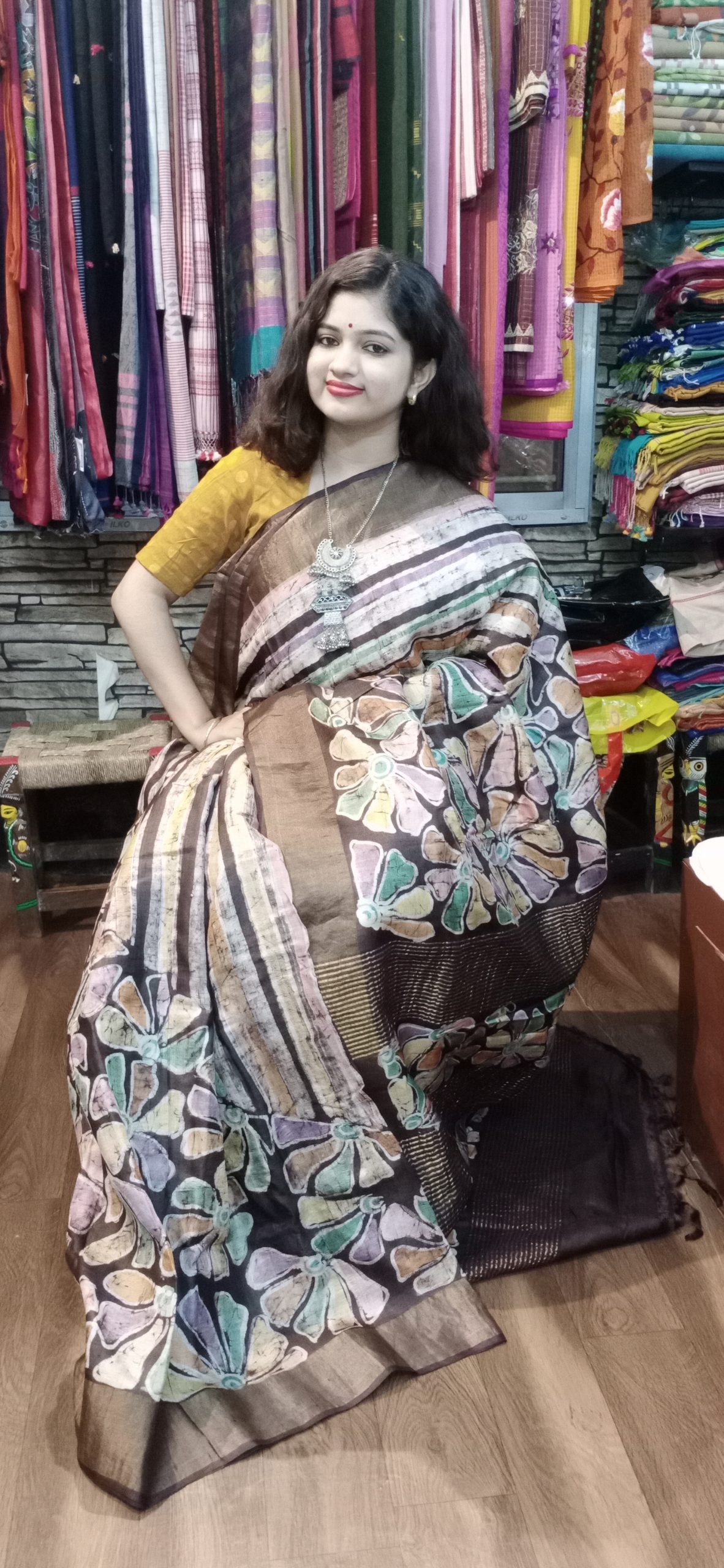 Wax Batik on Zari par tussar