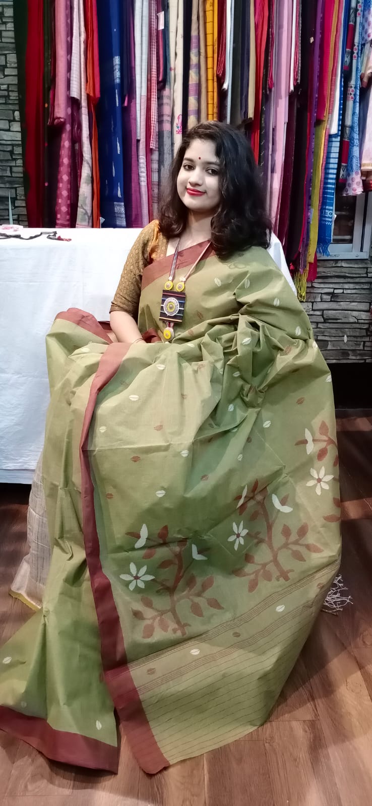 Hand made cotton jamdani saree